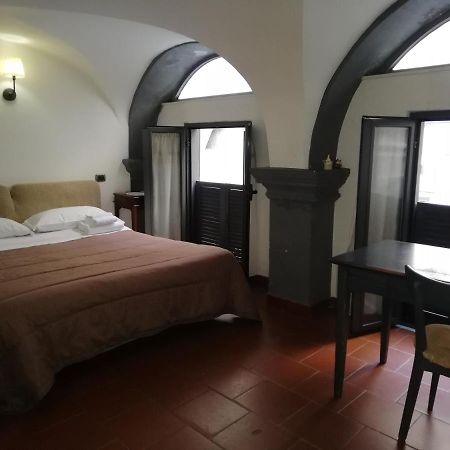 Napule Apartment Napoli Eksteriør billede