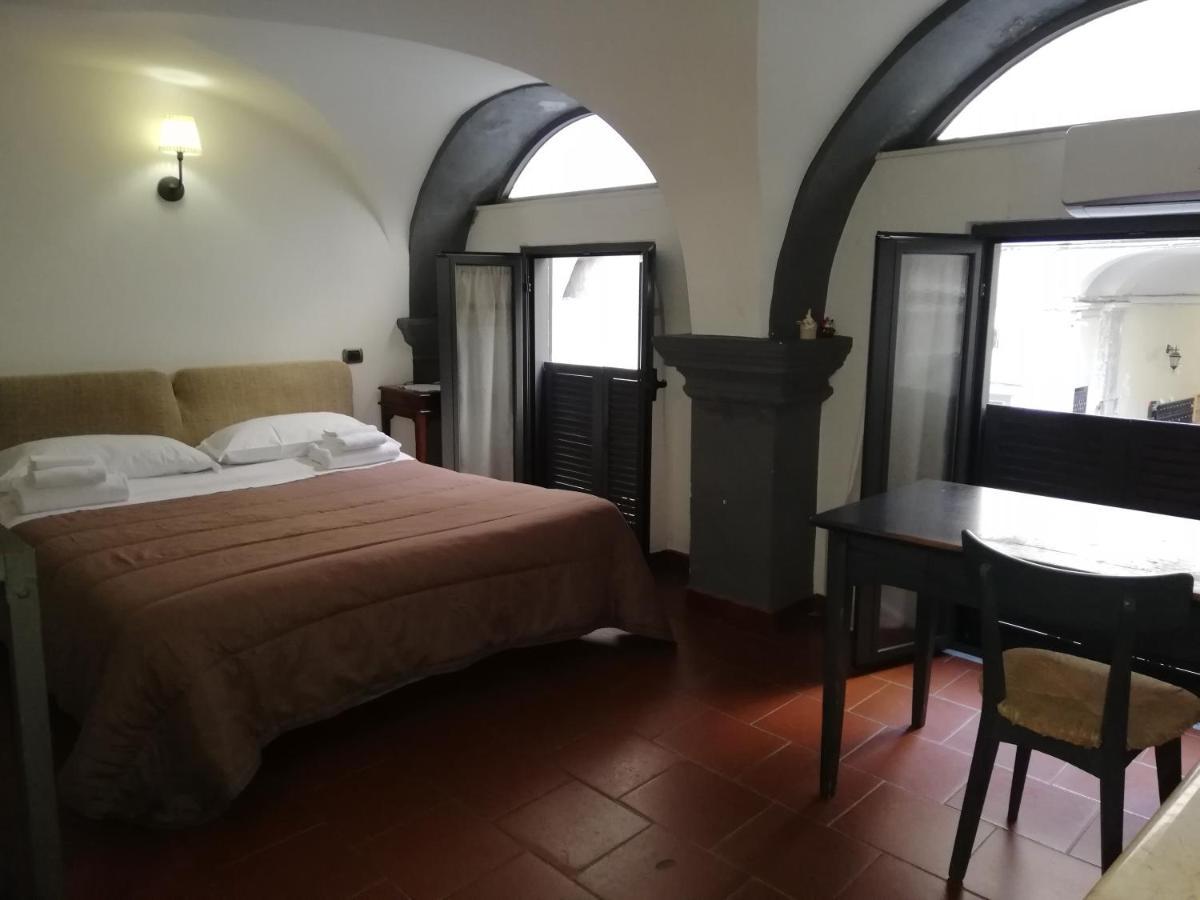 Napule Apartment Napoli Eksteriør billede